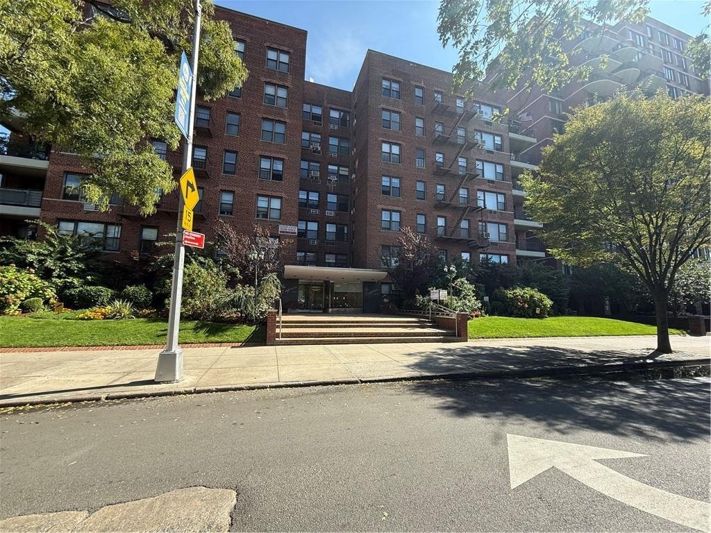 New Listing in Brooklyn!
