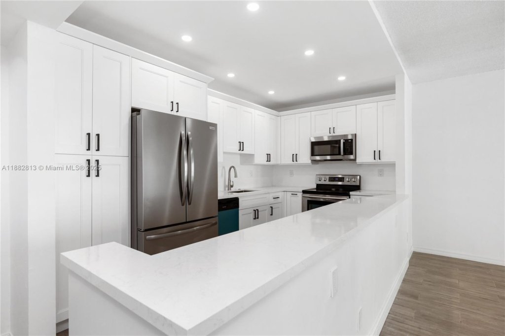 New 2 Beds 2 Baths Condo Listing in Brooklyn!